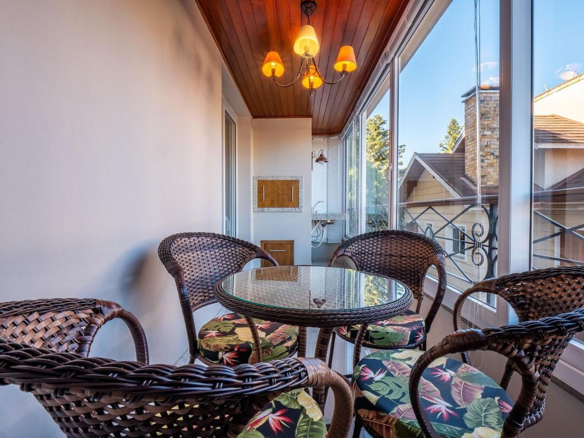 Flores Da Montanha 204C - Apto Borges De Medeiros Gramado 600 Metros Rua Cobertaアパートメント エクステリア 写真